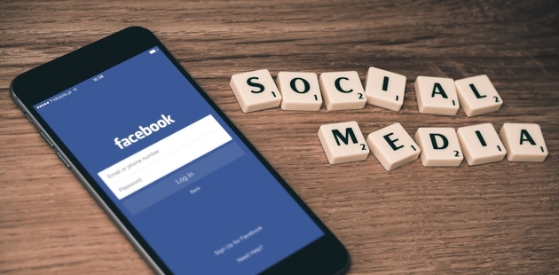 Big social media workplace